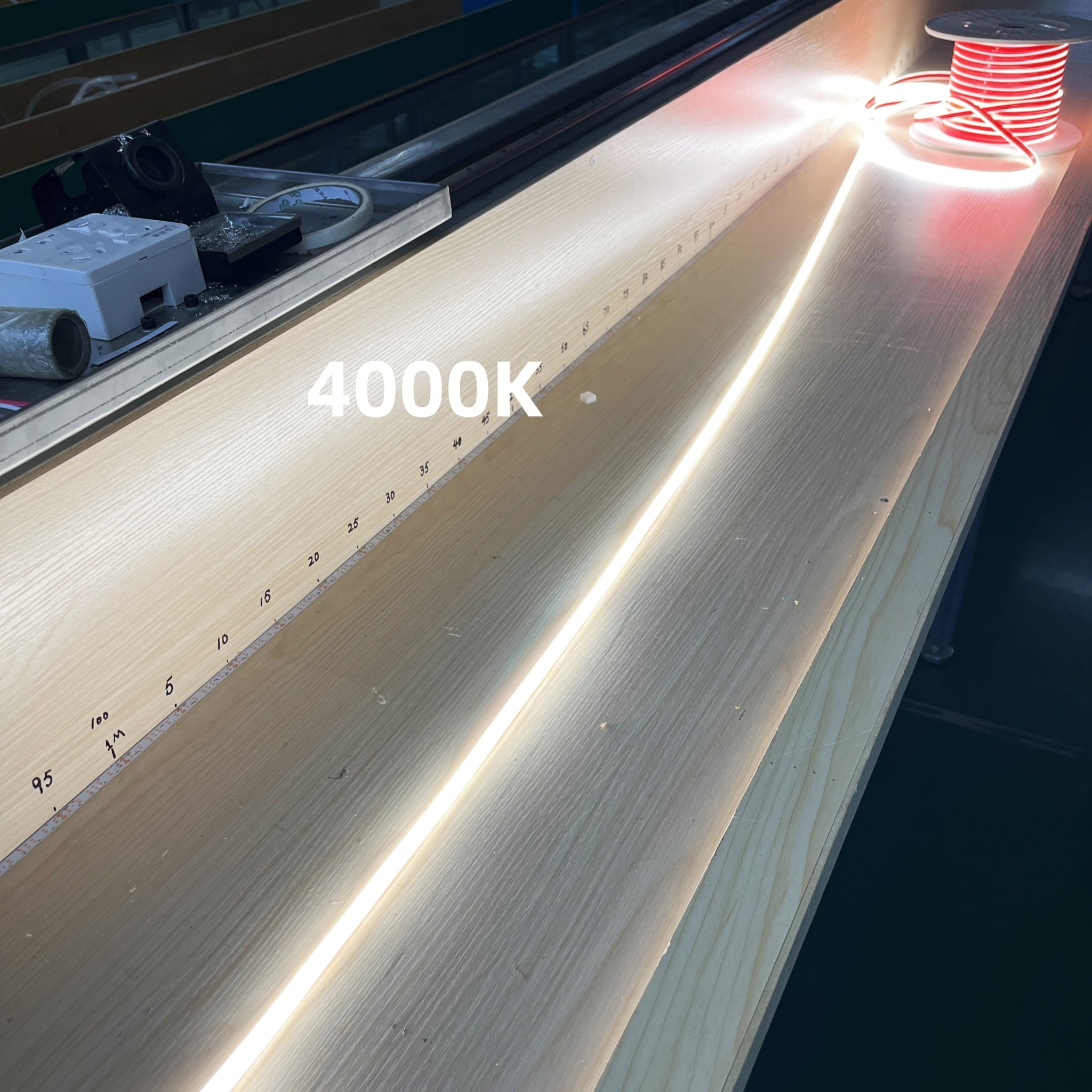 8mm 4000K-COB LED Strip 14.4W/m IP68