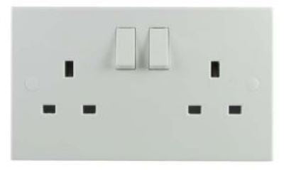 Q406E 2 GANG SOCKET