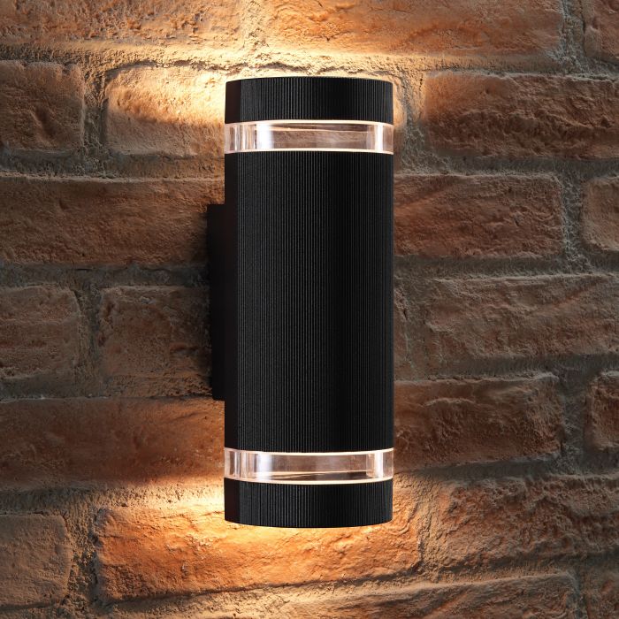 WALL LIGHT